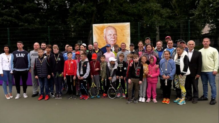 У Камʼянському пройшов традиційний турнір пам’яті Михайла Аношкіна 