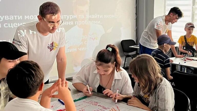 ЦМІ Камʼянського провів тренінг “Лідерство та командобудування”