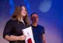 У Кам’янському вручили пам’ятні нагороди видатним кам’янчанам