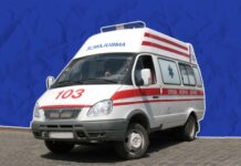 У Кам’янському невідомий упав з 5-го поверху будівлі