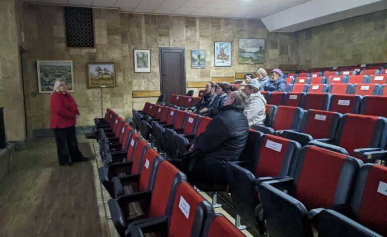 В Музеї історії Камʼянського провели уроки пам’яті