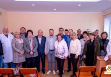 У Кам’янському привітали лікарів із професійним святом