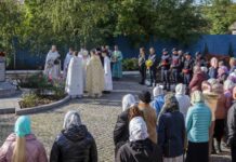 У Дніпрі вшанували пам’ять жертв трагедії на вул. Мандриківській: 15 років з дня трагедії