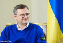 Критичної шкоди від Угорщини немає, Орбана потрібно “перечекати”, – Кулеба