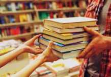 В Камʼянському привітали бібліотекарів із професійним святом