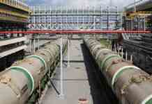 Світові ціни на нафту зростають другий день поспіль: що спричинило