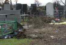 У Кам’янському триває сезонне прибирання: на черзі кладовища