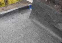 Комунальні працівники «Добробуту» закінчили ремонт покрівлі будинку на пр.Ювілейному