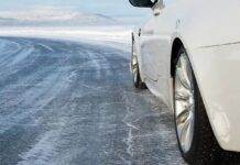 В Камʼянському комунальники закликають містян утриматись від поїздок на авто