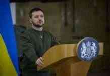 Зеленський про новий оборонний пакет від Великої Британії: Погодили постачання далекобійної зброї