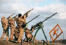 Вдосконалили стрільбу по дронах. В МВС показали фото з навчань Нацгвардії