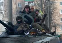 Росіяни розселяють військових у базах відпочинку біля Бердянська, – ЦНС