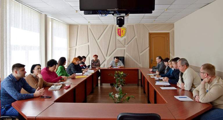 В Камʼянському збираються перейменувати деякі вулиці: питання розглянула профільна комісія