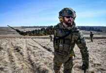 Прикордонники показали, як проходить навчання бійців “Гвардії наступу” (відео)