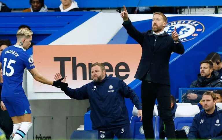 “Челсі” Мудрика вдруге за сезон звільнив головного тренера