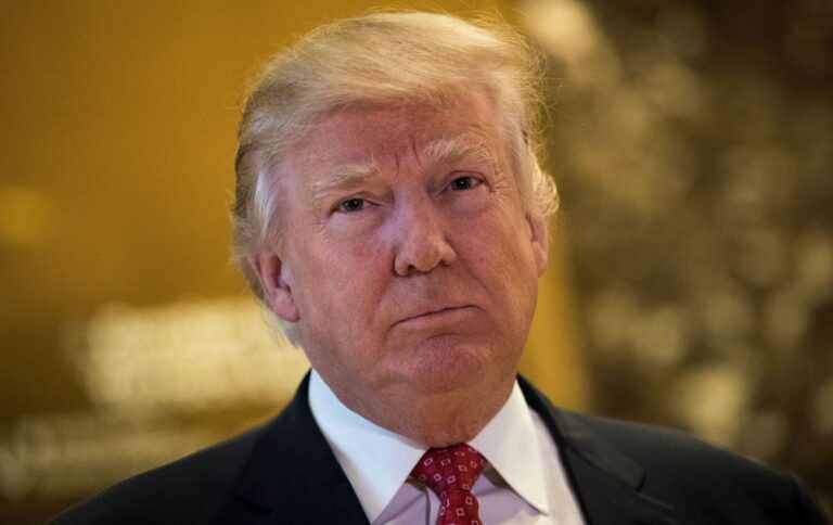 Трамп прибув до суду Нью-Йорка