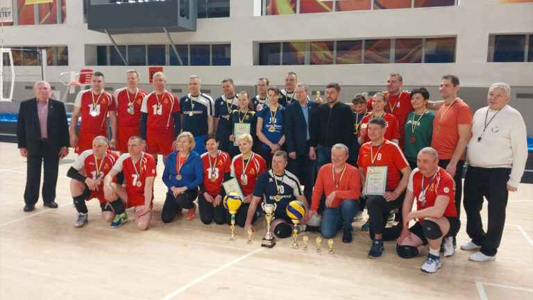 Кам’янчани вибороли перемогу на Всеукраїнському турнірі з волейболу