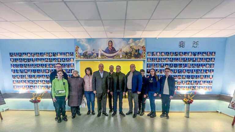 У Кам’янському відкрили хаб для родин загиблих захисників і захисниць