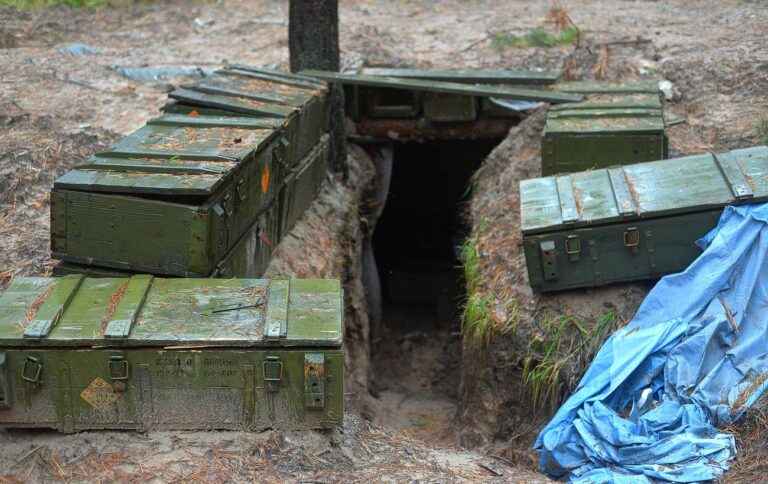 Цар-дзвін, цар-гармата, а тепер цар-окоп. У Резнікова висміяли мега-рів росіян під Мелітополем