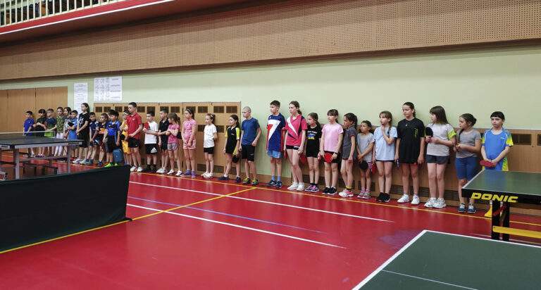 Кам’янчанські спортсмени завоювали медалі на обласному чемпіонаті з настільного тенісу