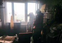 Надзвичайники Нікополя ліквідували займання на балконі багатоповерхівки