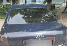 У Новомосковську патрульні затримали водійку Audi з підробленими документами