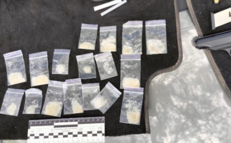 Торгувала наркотиками на трасі: затримали 35-річну мешканку Павлоградського району