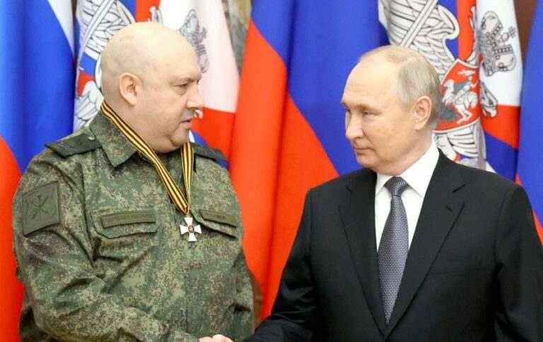 Суровікіна зливають. Куди зник “генерал Армагеддон” і чи вплинуть розбірки в РФ на війну