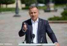 Дуда розповів, коли Польща скасує обмеження на імпорт зерна з України