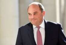 Може бути: Байден про кандидатуру Уолесса на пост генсека НАТО