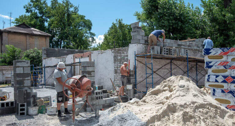 Про хід будівництва Кам’янського Центру реабілітації для військових доповів міський голова