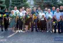 У Камʼянському вшанували Героїв