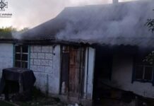 У Кам’янському районі ліквідовано пожежу у приватному житловому будинку