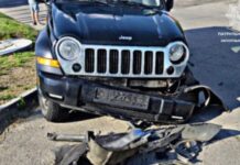 Понівечені автівки: у Запоріжжі сталася ДТП через недотримання правил дорожнього руху