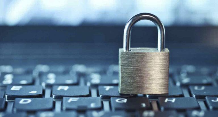 У Кам’янському з 1 серпня працівникі місцевого самоврядування зобов’язані дотримуватися кібергігієни