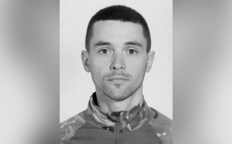 На фронті загинув бойовий медик з Жовтих Вод Олександр Синяков