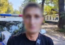 Назвався волонтером та обікрав продавчиню в магазині: у Кам`янському поліцейські затримали 40-річного крадія