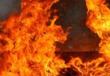 У Запоріжжі надзвичайники врятували чоловіка з палаючої квартири