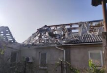 Внаслідок обстрілу Нікопольщини постраждала 75-річна жінка: безпекова ситуація на Дніпропетровщині станом на вечір 4 жовтня