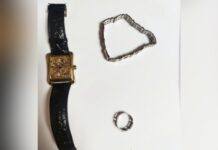 У Камʼянському затримали двох юнаків за пограбування містянина