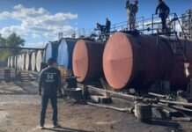 150-200 тонн за добу: на Дніпропетровщині підпільно виготовляли пальне у промислових масштабах