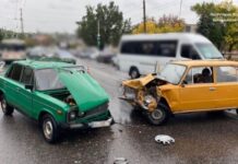 У Запоріжжі через погодні умови сталася ДТП із травмованими