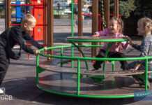 У Кам’янському встановили нові спортивні майданчики