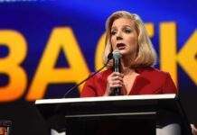 Міністр армії США назвала важливу умову для одночасної допомоги Україні та Ізраїлю