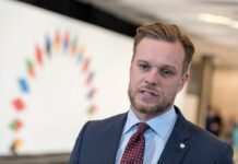 Росія скористалася війною в Ізраїлі, щоб поновити наступ в Україні, – МЗС Литви