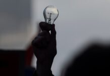 Дефіцит можливий: «Укренерго» знову просить економити електроенергію