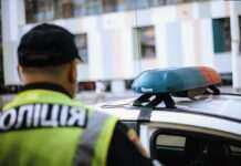 У Києві у відділку поліції побили військового: що відомо