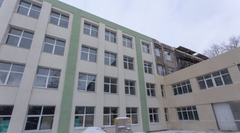 Кам’янський ліцей № 20 відновить навчальний процес у новому році