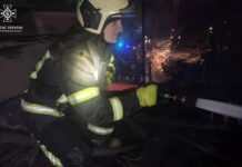 Надзвичайники Кривого Рогу ліквідували займання житлового будинку у Покровському районі міста