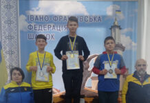 Камʼянські шашкісти вибороли призові місця на чемпіонаті України